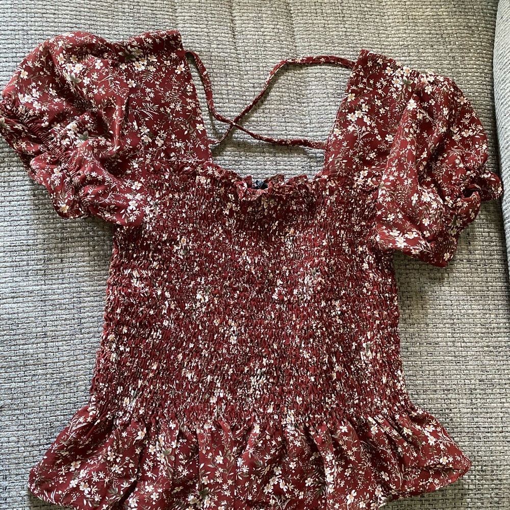 Floral Smocked Top - Red